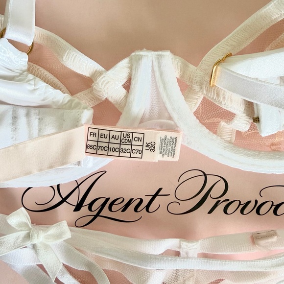 Agent Provocateur Set - Picture 2 of 4